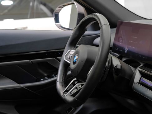 Used 2026 BMW 530i xDrive AWD/4WD image 18