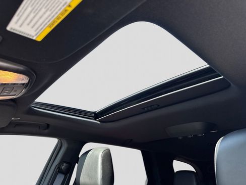 Used 2023 Dodge Durango R/T AWD/4WD image 23