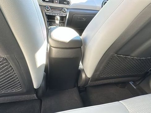 Used 2021 Hyundai Kona Ultimate AWD/4WD image 30