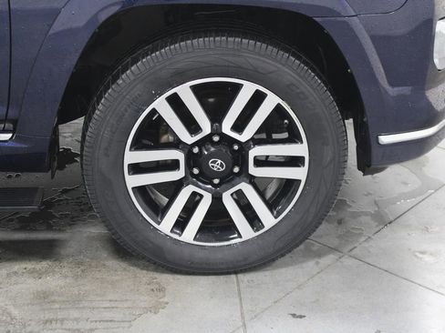 Used 2016 Toyota 4Runner Limited image 13