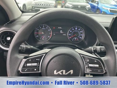 Used 2024 Kia Forte LXS FWD image 25