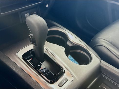 Used 2017 Honda Pilot EX-L image 16
