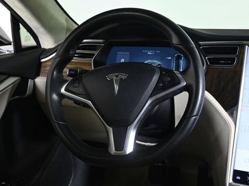 Used 2018 Tesla Model S 75D image 10