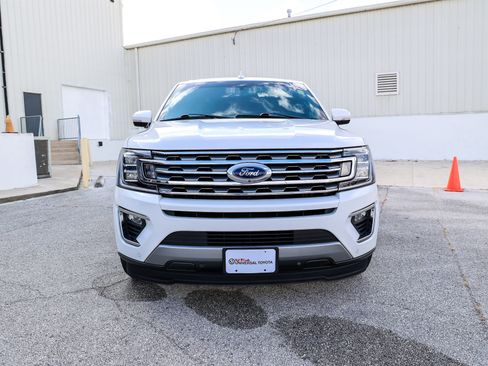 Used 2021 Ford Expedition Limited RWD image 3