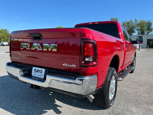 Used 2026 RAM 2500 Big Horn AWD/4WD image 3