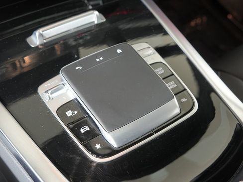 Certified 2025 Mercedes-Benz G 550 image 28