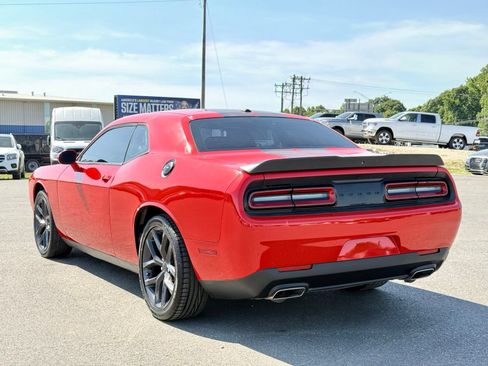 Used 2020 Dodge Challenger SXT w/ Blacktop Package RWD image 10