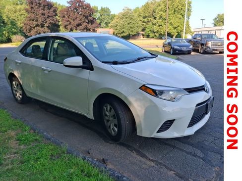 Used 2016 Toyota Corolla LE FWD image 4