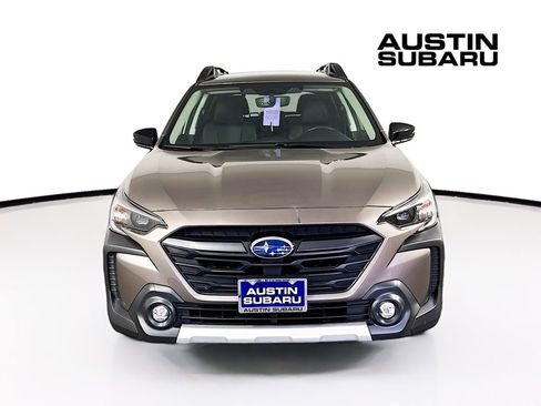 Used 2024 Subaru Outback Limited w/ Popular Package #2 AWD/4WD image 3