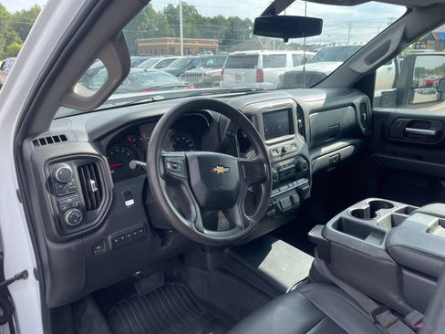 Used 2022 Chevrolet Silverado 3500 W/T w/ WT Convenience Package AWD/4WD image 11