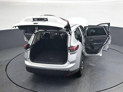 Used 2025 Nissan Rogue SV FWD image 53