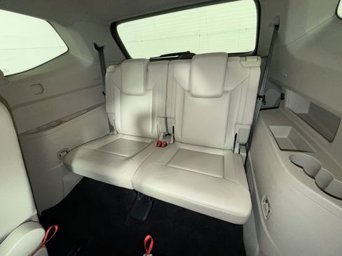 Used 2018 Volkswagen Atlas SEL image 25