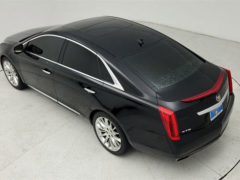 Used 2013 Cadillac XTS Platinum w/ Driver Assist Package image 38