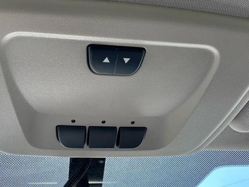 Used 2008 Chevrolet Impala LT image 37