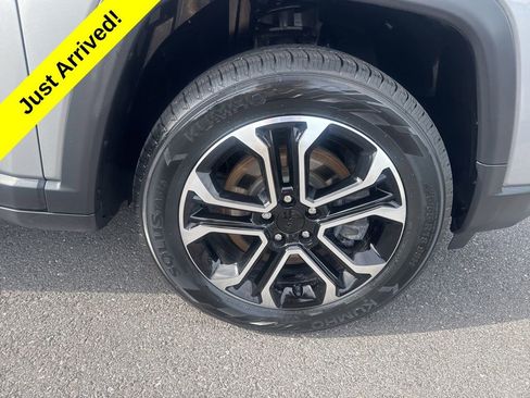 Used 2023 Jeep Compass Limited AWD/4WD image 7