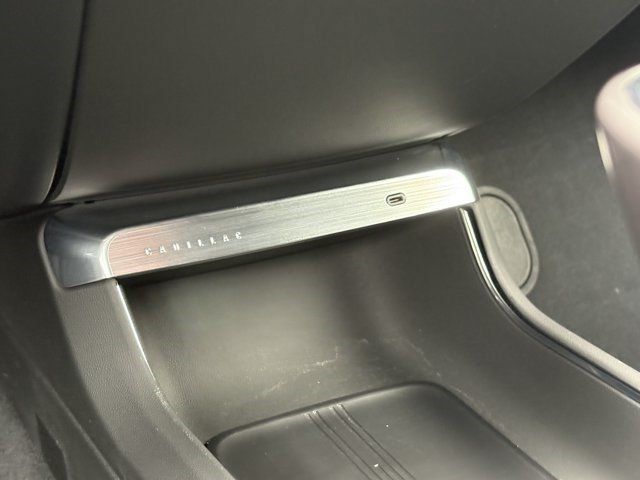 Certified 2024 Cadillac Lyriq Tech AWD/4WD image 18