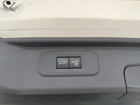 Used 2024 Toyota Grand Highlander Limited image 36