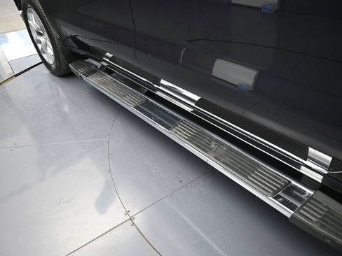 Used 2023 Chevrolet Silverado 1500 LT image 31