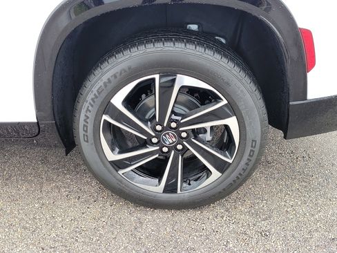 Used 2026 Buick Enclave Sport Touring image 28