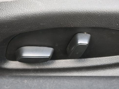 Used 2023 Chevrolet Camaro LT image 17