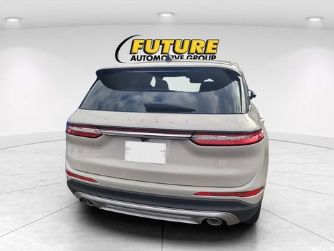 Used 2023 Lincoln Corsair AWD w/ Equipment Group 101A image 4
