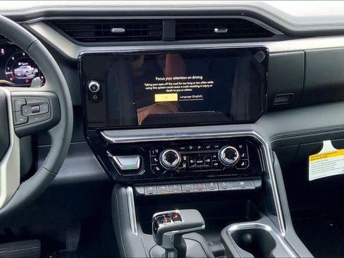 New 2024 GMC Sierra 1500 Denali w/ Technology Package image 7