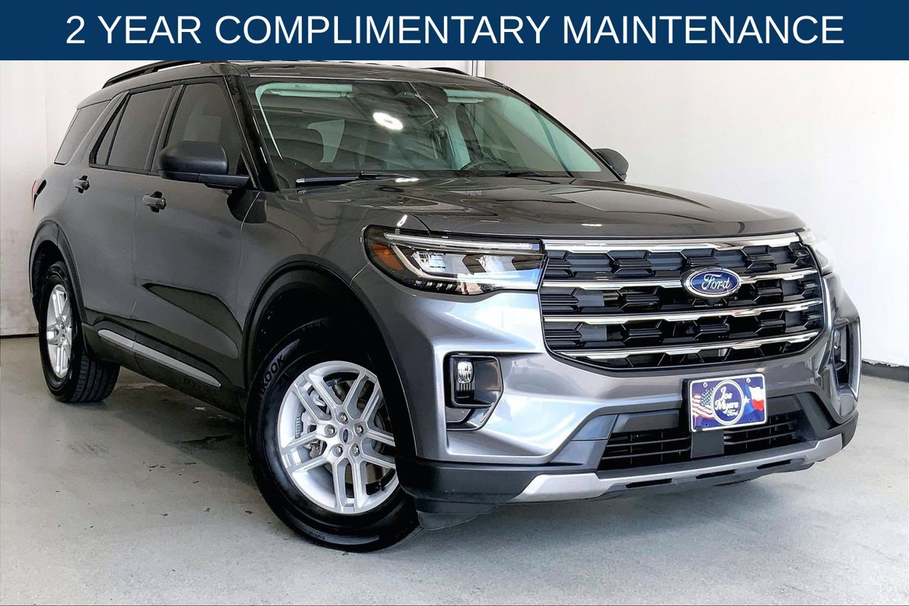 Certified 2025 Ford Explorer Active w/ Active Comfort Package RWD image 1