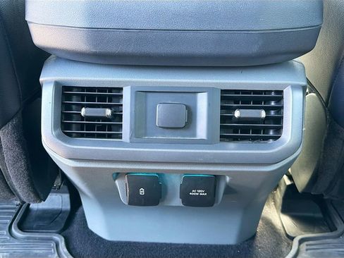 Used 2025 Ford F150 Lariat w/ Equipment Group 501A Mid AWD/4WD image 27