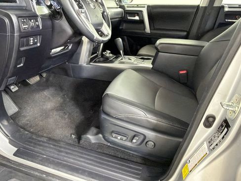 Used 2024 Toyota 4Runner SR5 Premium AWD/4WD image 10
