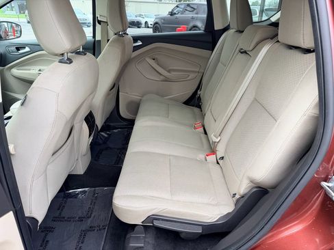 Used 2018 Ford Escape SE AWD/4WD image 13