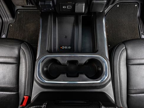 Used 2021 GMC Sierra 2500 Denali w/ Denali Black Diamond Edition image 25