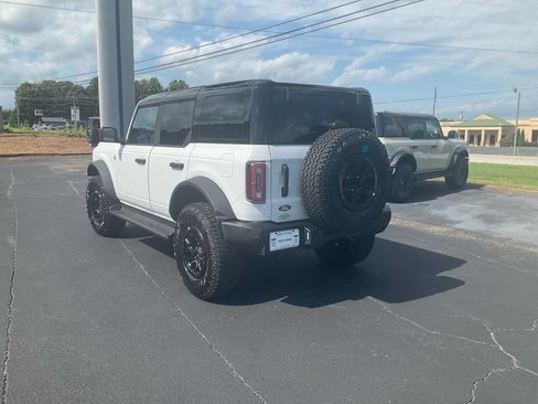 New 2026 Ford Bronco Outer Banks w/ Sasquatch Package AWD/4WD image 7
