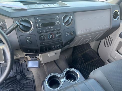Used 2009 Ford F350 XLT image 23
