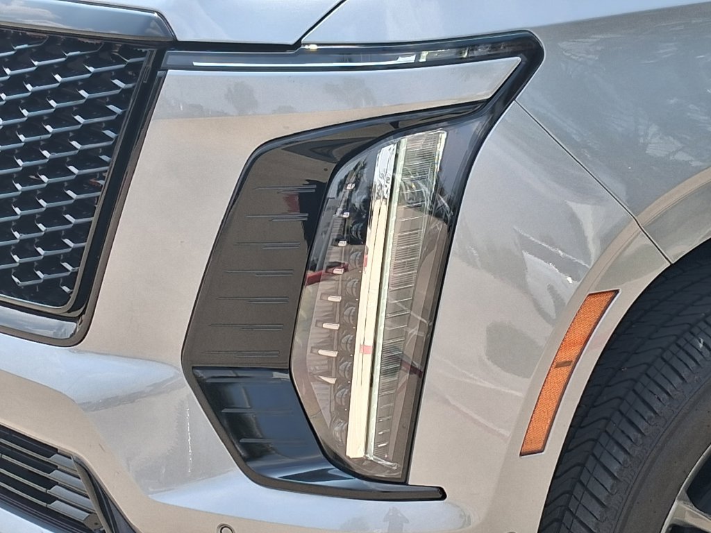 Used 2026 Cadillac Escalade Platinum Sport w/ LPO, Floor Liner Package RWD image 8