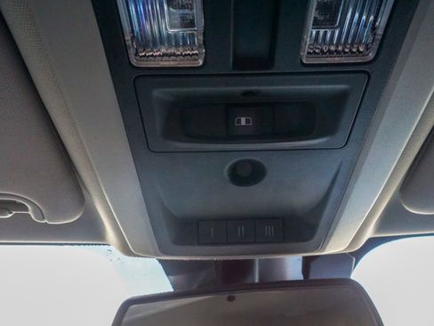 Used 2018 RAM 1500 Laramie w/ Convenience Group image 31