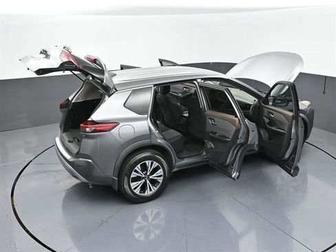 Used 2021 Nissan Rogue SV FWD image 50