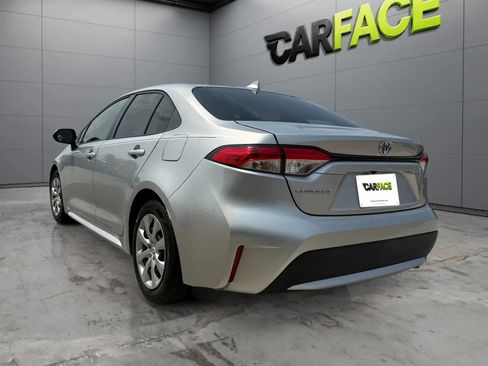 Used 2020 Toyota Corolla LE FWD image 9