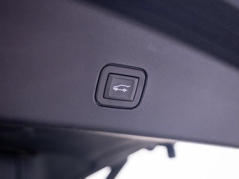 New 2027 Cadillac Vistiq Luxury AWD/4WD image 34