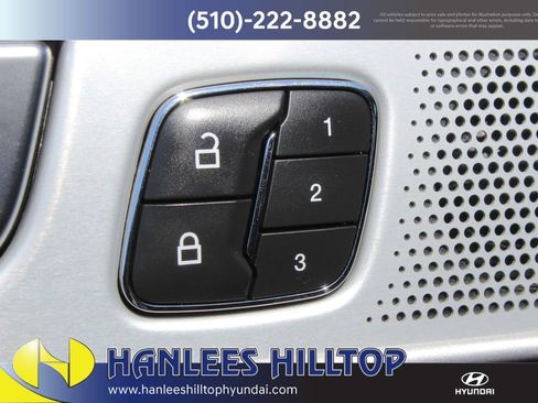 Used 2021 Ford Explorer Platinum w/ Equipment Group 601A image 18