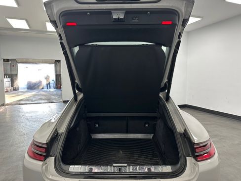 Used 2018 Porsche Panamera 4S image 77