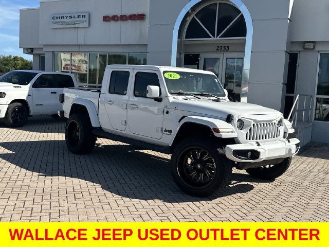 Used 2021 Jeep Gladiator Overland AWD/4WD image 2