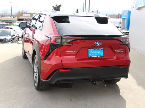 Used 2024 Subaru Solterra Touring w/ Touring Package image 6