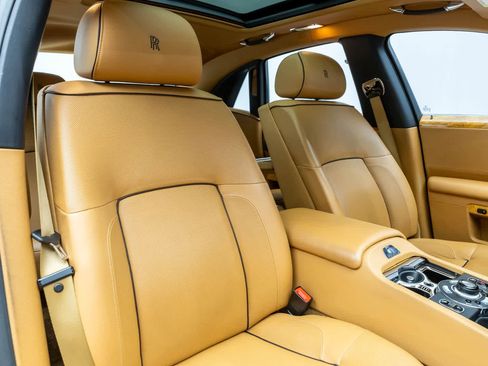 Used 2013 Rolls-Royce Ghost RWD image 62