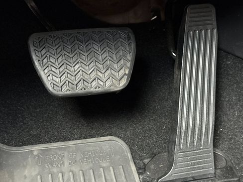 Certified 2025 Toyota RAV4 LE FWD image 44