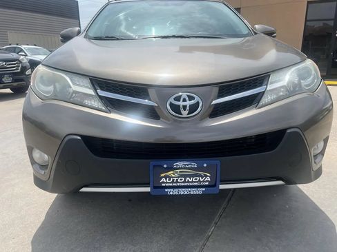 Used 2013 Toyota RAV4 XLE FWD image 3