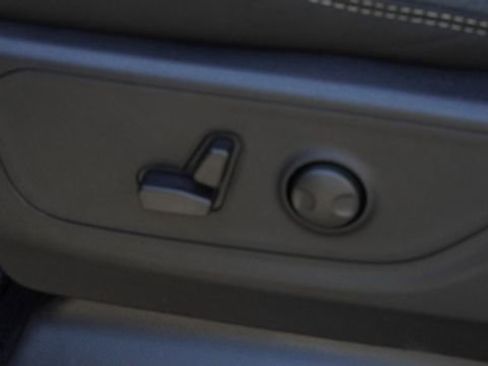 New 2026 RAM 1500 4x4 Crew Cab image 18