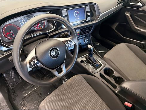 Used 2021 Volkswagen Jetta S image 7