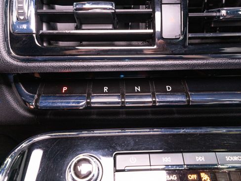 Used 2021 Lincoln Navigator Reserve RWD image 23
