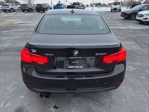 Used 2017 BMW 330i xDrive Sedan image 13