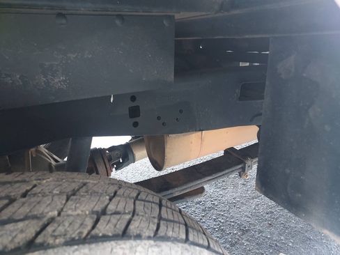 Used 2017 Ford F250 XL w/ Power Equipment Group AWD/4WD image 24